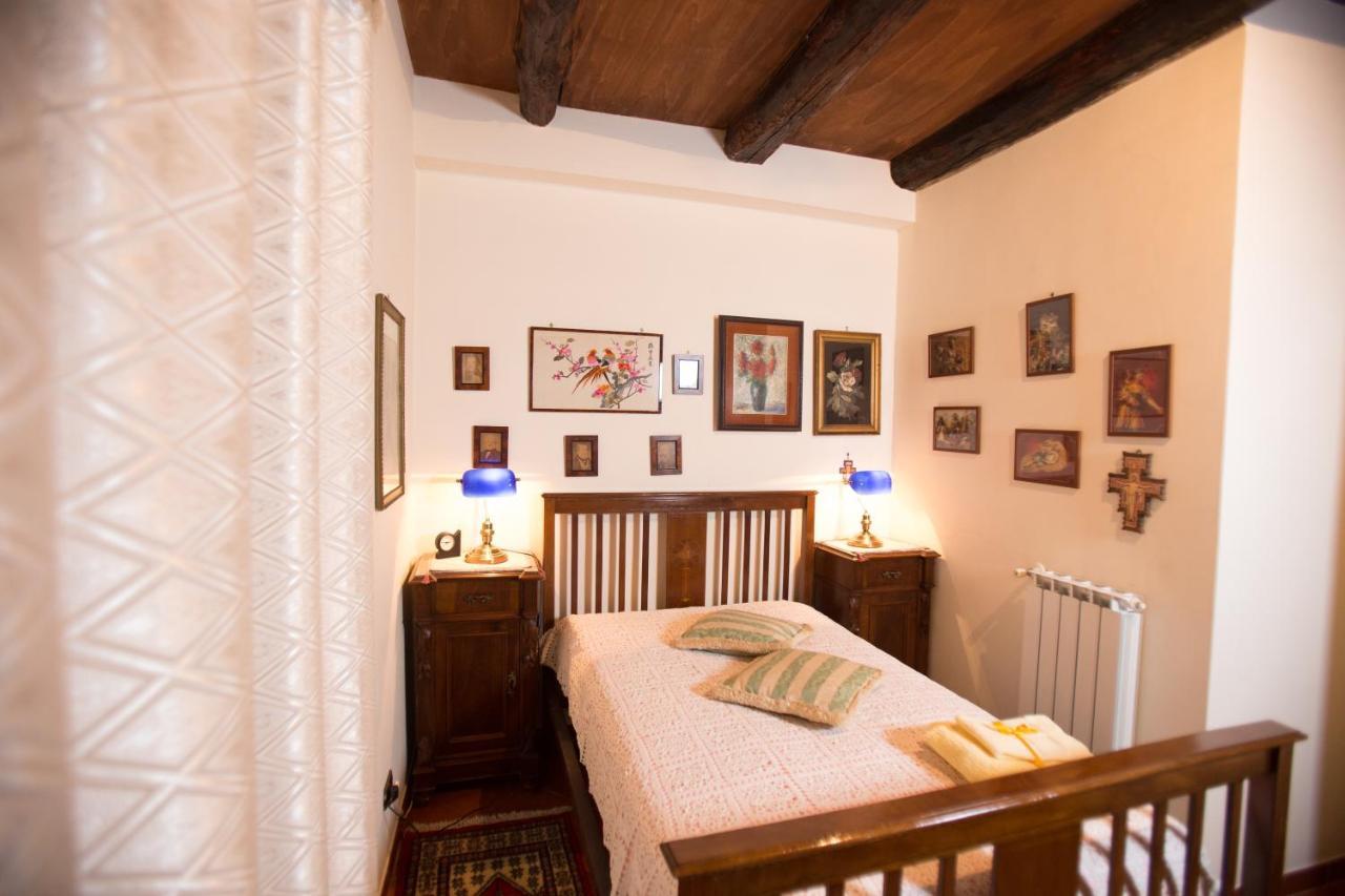 La Via Dei Presepi Bed & Breakfast Naples Exterior photo